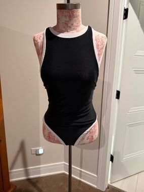 Sleeveless Black & White Ribbed s - Women's Top